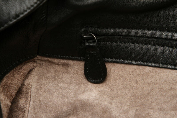 ボッテガヴェネタ イントレチャート ブラック レザー トートバッグ レディース BOTTEGAVENETA 中古