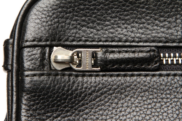 バーバリー ブラック  レザー セカンドバッグ レディース BURBERRY 中古
