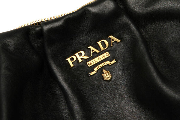 プラダ チェーン ネイビー レザー ショルダーバッグ レディース PRADA 中古