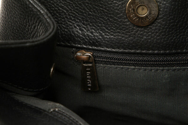 シャネル エグゼクティブ ブラック レザー ショルダーバッグ レディース CHANEL 中古