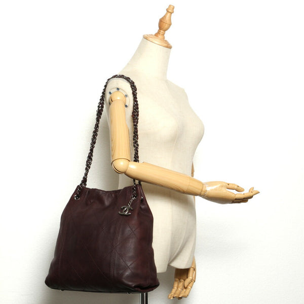 シャネル マトラッセ パープル レザー チェーン ショルダーバッグ レディース CHANEL 中古