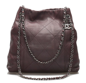 シャネル マトラッセ パープル レザー チェーン ショルダーバッグ レディース CHANEL 中古
