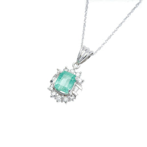 Pt900 プラチナ Pt850 プラチナ エメラルド0.6ct ダイヤ0.3ct ネックレス レディース 中古