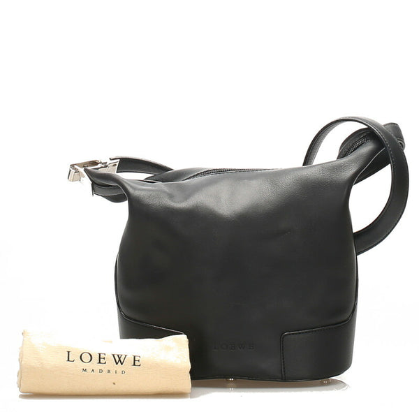 ロエベ ブラック レザー 肩掛け ショルダーバッグ レディース LOEWE 中古