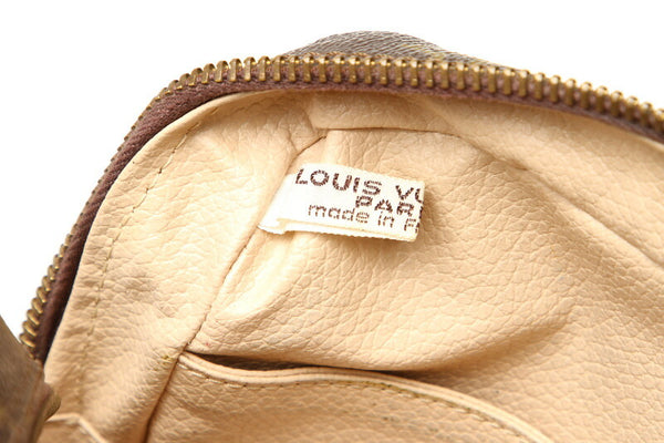 ルイ ヴィトン モノグラム トゥルーストワレット M47524 ブラウン 茶 PVC レザー アクセサリーポーチ レディース LOUIS VUITTON 中古