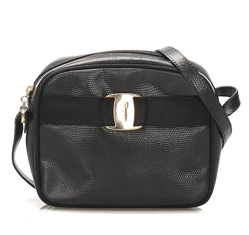 サルヴァトーレフェラガモ ヴァラ D21 3096 ブラック 黒 レザー ショルダーバッグ レディース Salvatore Ferragamo 中古