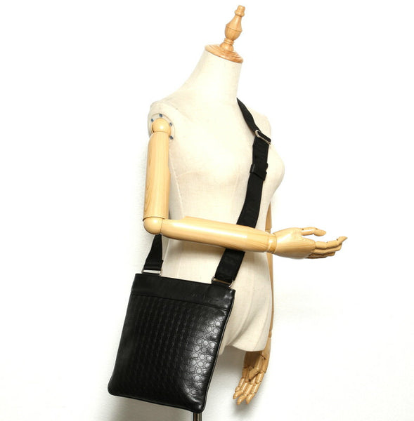 サルヴァトーレフェラガモ ガンチーニ FB-24 9420 ブラック 黒 レザー ショルダーバッグ レディース Salvatore Ferragamo 中古