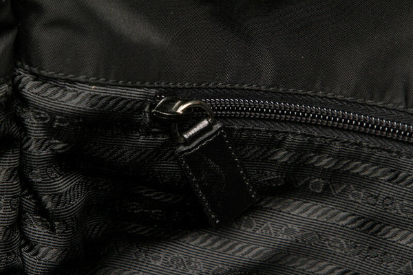 プラダ ブラック 黒 ナイロン ショルダーバッグ レディース PRADA 【中古】