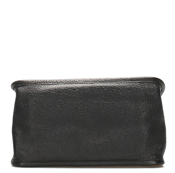 シャネル チェーン ブラック  レザー ショルダーバッグ レディース CHANEL 中古