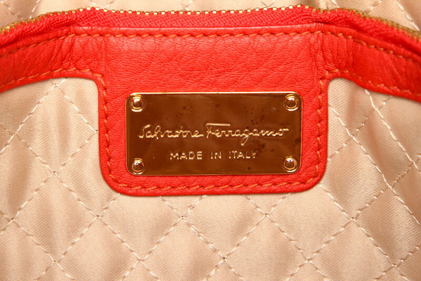 サルヴァトーレフェラガモ ショルダーバッグ 1-240001040915