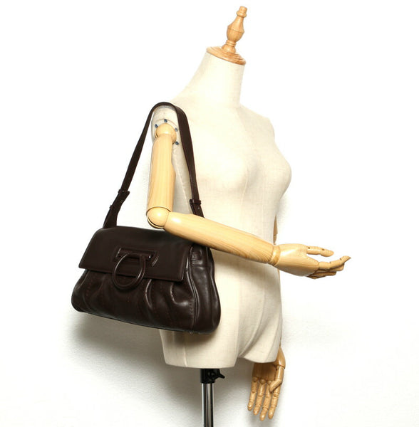 サルヴァトーレフェラガモ ショルダーバッグ 1-240001040975