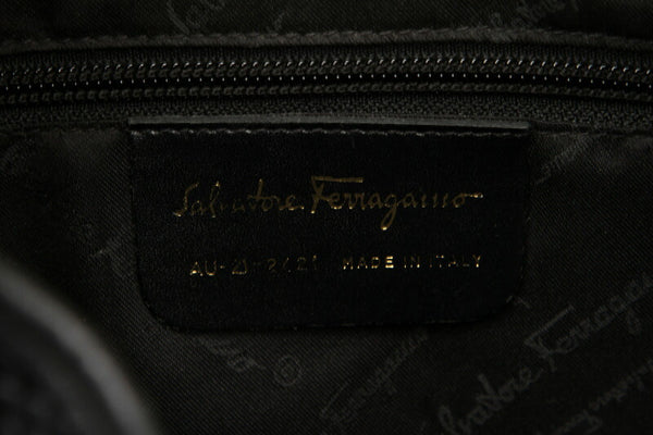 サルヴァトーレフェラガモ ショルダーバッグ 1-240001040976