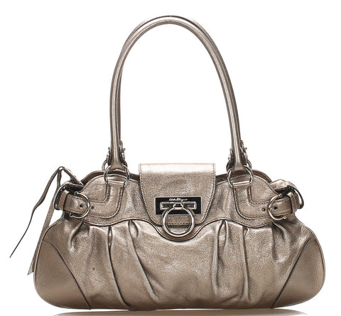 サルヴァトーレフェラガモ ショルダーバッグ 1-240001041297