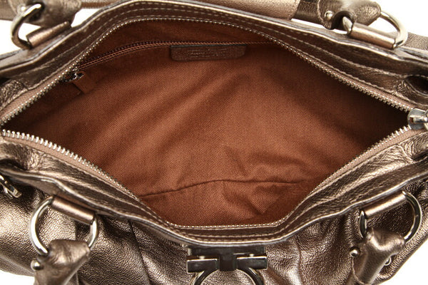 サルヴァトーレフェラガモ ショルダーバッグ 1-240001041297