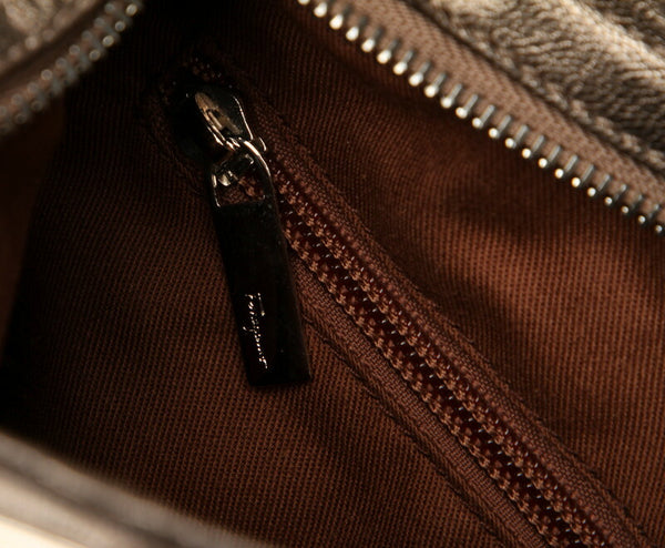 サルヴァトーレフェラガモ ショルダーバッグ 1-240001041297