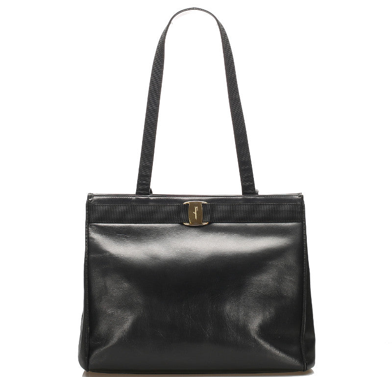 サルヴァトーレフェラガモ ヴァラ AN 21 2530 ブラック レザー ショルダーバッグ レディース Salvatore Ferragamo 中古