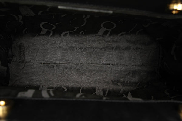 サルヴァトーレフェラガモ ヴァラ AN 21 2530 ブラック レザー ショルダーバッグ レディース Salvatore Ferragamo 中古