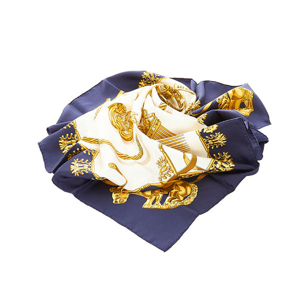 エルメス カレ90 LES CAVALIERS D'OR 黄金の騎士 ネイビー ホワイト  シルク スカーフ レディース HERMES 【中古】