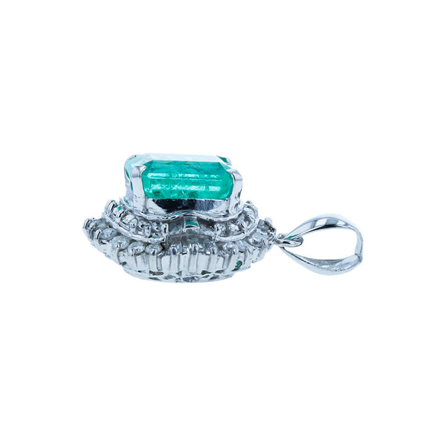 Pt900 プラチナ エメラルド1.60ct ダイヤ0.20ct ペンダントトップ レディース 【中古】