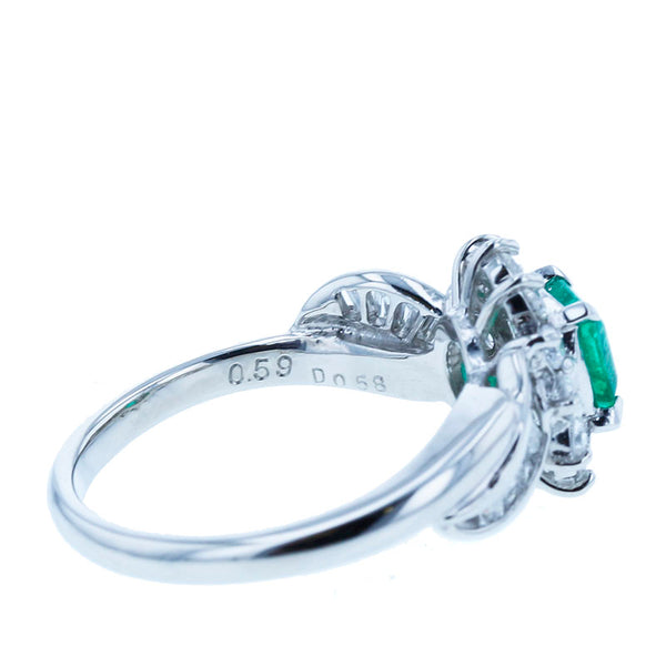 Pt900 プラチナ エメラルド0.59ct ダイヤ0.58ct リング 指輪 レディース 12号 【中古】