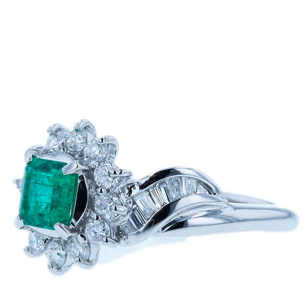 Pt900 プラチナ エメラルド0.59ct ダイヤ0.58ct リング 指輪 レディース 12号 【中古】