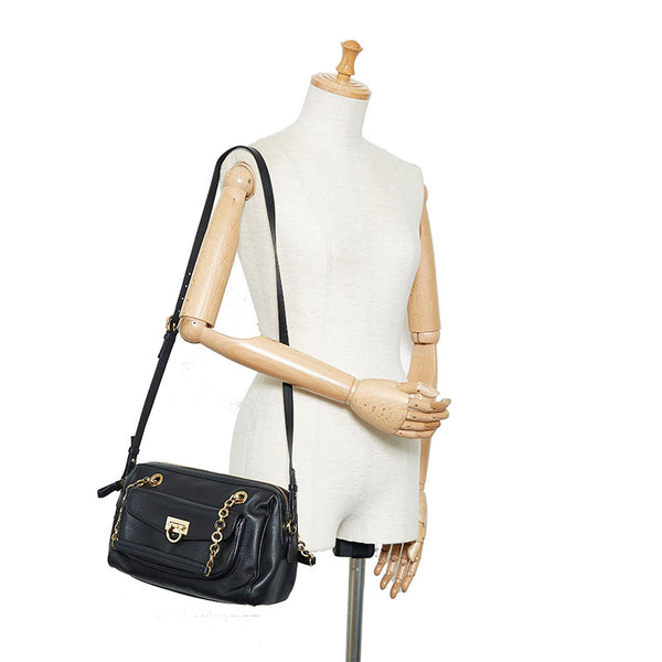 サルヴァトーレフェラガモ ショルダーバッグ 1-240001051835