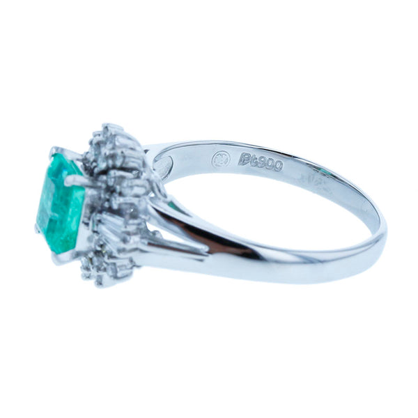 Pt900 プラチナ エメラルド0.80ct ダイヤ0.26ct リング 指輪 レディース 11号 【中古】