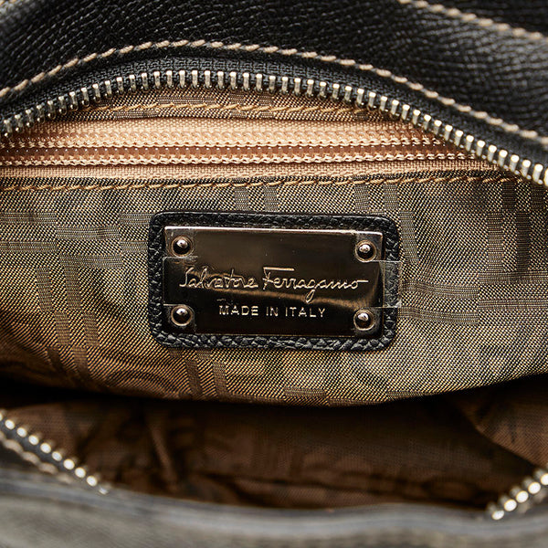 サルヴァトーレフェラガモ ショルダーバッグ 1-240001053943