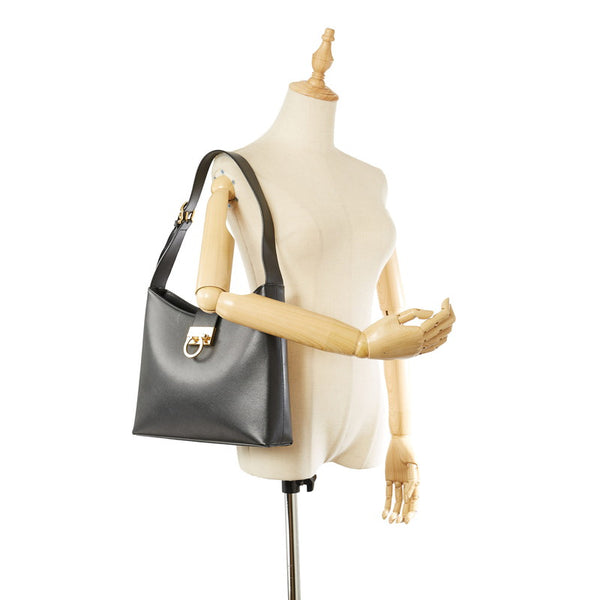 サルヴァトーレフェラガモ ショルダーバッグ 1-240001053983