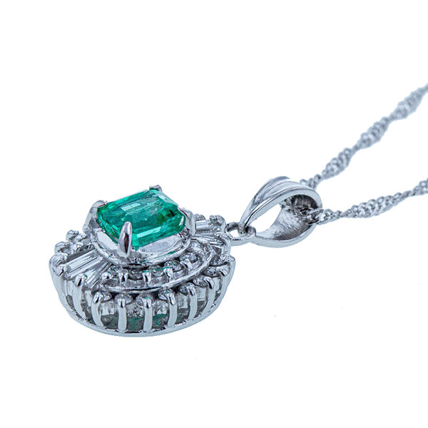 Pt900 プラチナ エメラルド0.40ct ダイヤ0.25ct ネックレス レディース 【中古】