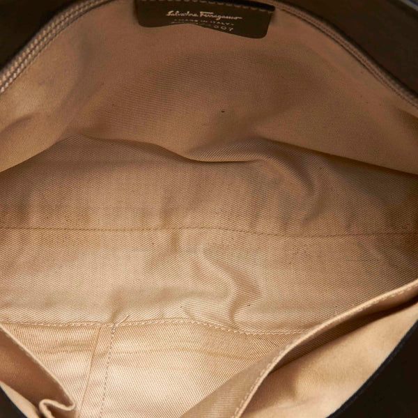 サルヴァトーレフェラガモ ヴァラ ティアード AU 21 4307 ブラック キャンバス レザー ハンドバッグ レディース Salvatore Ferragamo 【中古】