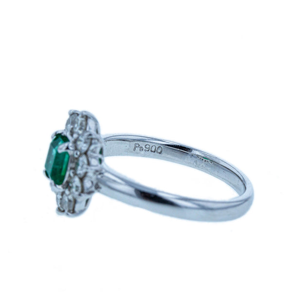 Pt900 プラチナ エメラルド0.519ct ダイヤ0.62ct リング 指輪 レディース 11.5号 【中古】