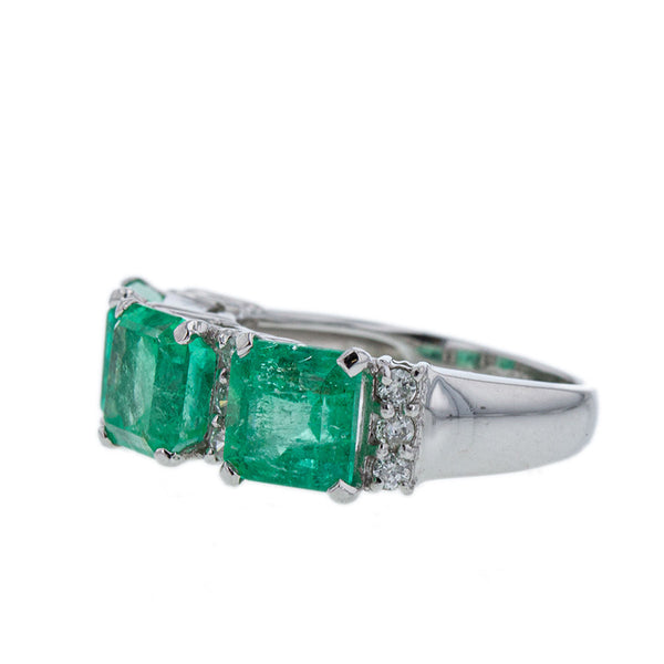 Pt900 プラチナ エメラルド3.00ct ダイヤ0.25ct リング 指輪 レディース 9号 【中古】