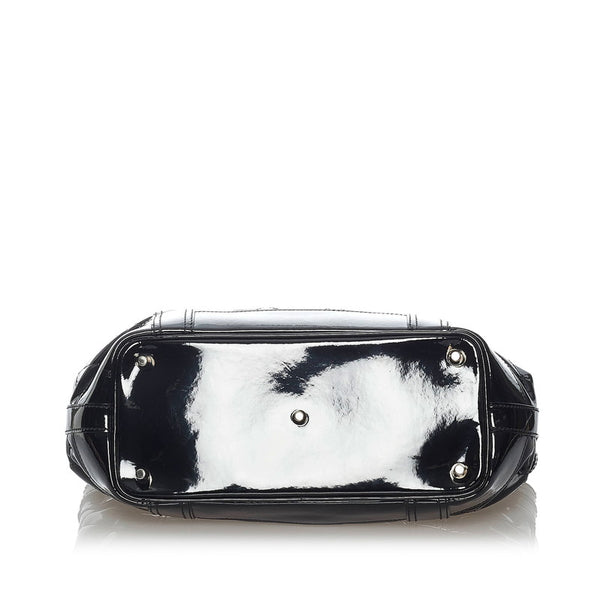 バーバリー キルティング ハンドバッグ ブラック パテントレザー レディース BURBERRY 【中古】