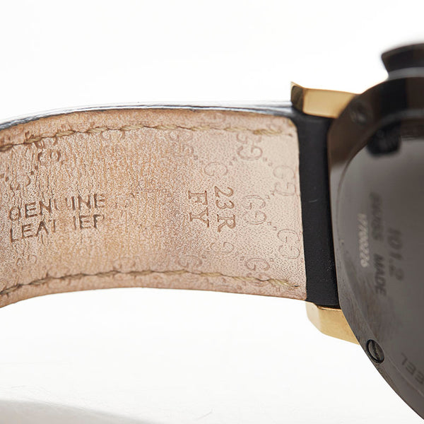 グッチ ラージウォッチ YA101203 ブラック ゴールド ステンレススチール 腕時計 メンズ GUCCI クオーツ ブラック文字盤 【中古】