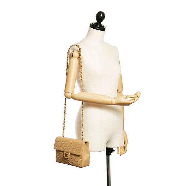 シャネル マトラッセ  ヴィンテージ ココマーク  ベージュ  ラムスキン チェーン ショルダーバッグ レディース CHANEL 【中古】