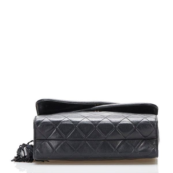 シャネル マトラッセ フリンジ ココマーク ヴィンテージ チェーン ショルダーバッグ ブラック ラムスキン レディース CHANEL 【中古】