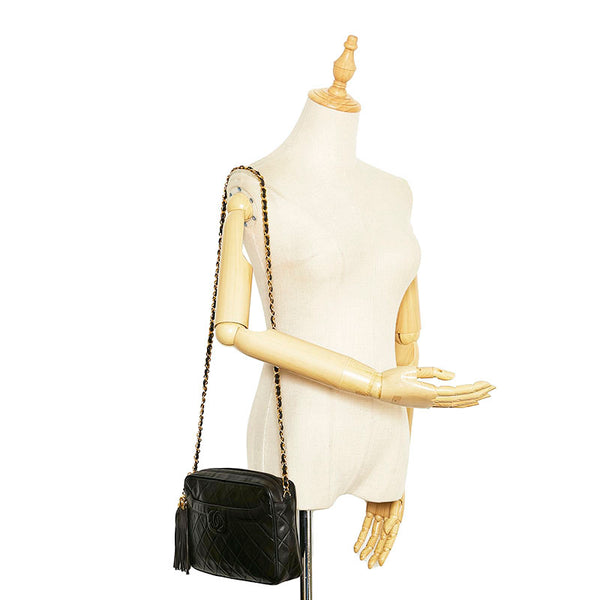 シャネル マトラッセ フリンジ チェーン ショルダーバッグ ブラック ラムスキン レディース CHANEL 【中古】