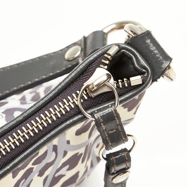 コーチ レオパード ヒョウ柄 F11175 グレー ホワイト ナイロン エナメル ショルダーバッグ レディース COACH 【中古】