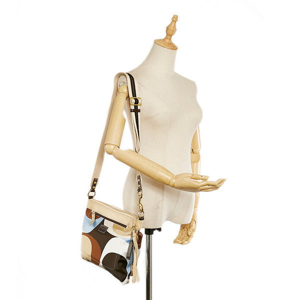 コーチ シグネチャー ハンプトンズ ウィークエンド 斜め掛け ショルダーバッグ 10111 ベージュ　ブラウン サテン スウェード レディース COACH 【中古】