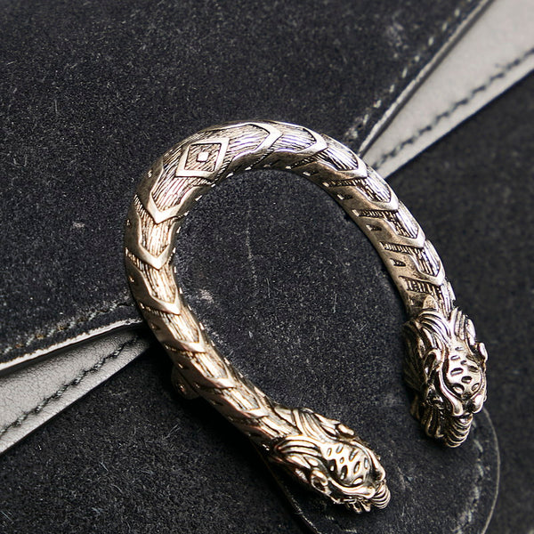 グッチ ディオニュソス チェーン 斜め掛け ショルダーバッグ 476432 ブラック スウェード レディース GUCCI 【中古】