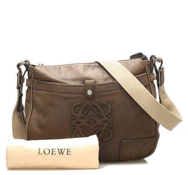 ロエベ アナグラム カーキ レザー ショルダーバッグ レディース LOEWE 中古