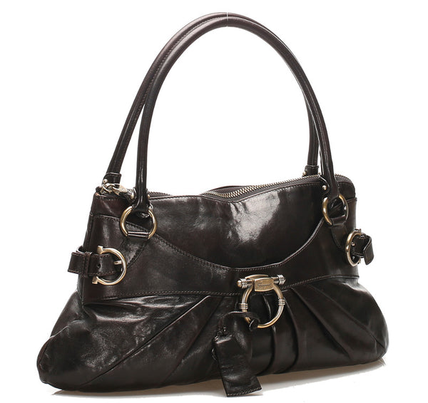 サルヴァトーレフェラガモ ショルダーバッグ 1-240001041214