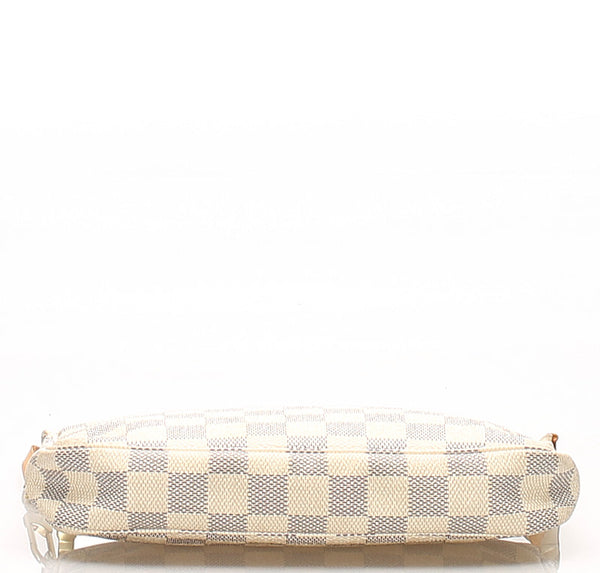 ルイ ヴィトン ダミエアズール アクセソワール N51986 ホワイト 白 PVC レザー ポシェット LOUIS VUITTON レディース 中古