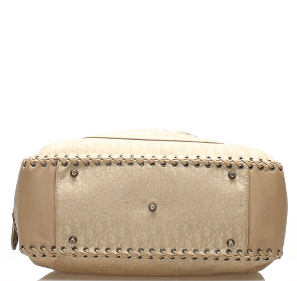 ディオール ベージュ レザー ショルダーバッグ レディース Dior 中古