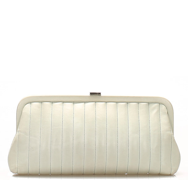 シャネル グリーン ラムスキン クラッチバッグ CHANEL レディース 中古