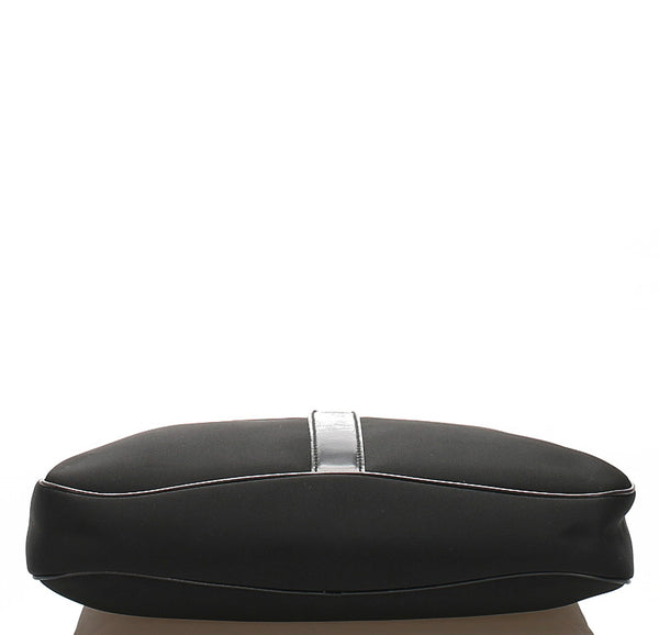 サルヴァトーレフェラガモ AU-21 0735 ブラック 黒 ナイロン レザー ショルダーバッグ レディース Salvatore Ferragamo 中古