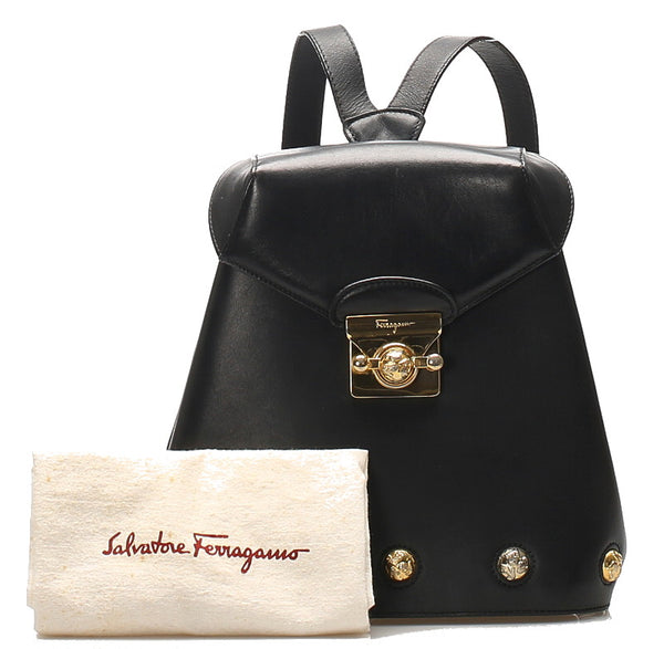 サルヴァトーレフェラガモ DQ-21 5207 ブラック レザー リュック バックパック レディース Salvatore Ferragamo 中古