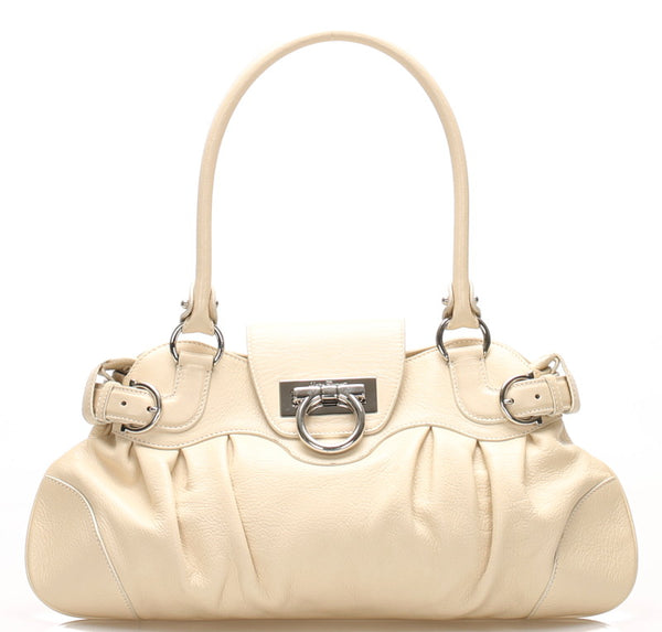 サルヴァトーレフェラガモ ハンドバッグ 1-240001042082