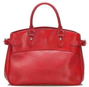 ルイ ヴィトン エピ パッシィ M5926E レッド 赤 レザー ハンドバッグ レディース LOUIS VUITTON 中古